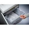Kép 14/14 - DAHLE Iratmegsemmisítő CleanTEC 51522  CD / DVD / Kártya / Gémkapocs  P-5 140 liter Dahle