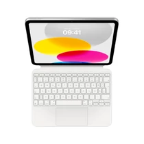 A Magic Keyboard Folio a tizedik generációs iPad tökéletes kiegészítője. Csodás élmény gépelni vele, beépített érintőpadjával megoldhatod a nagy precizitást igénylő feladatokat, és 14 funkció­billentyű is van rajta. A változatosan használható kiegészítő k