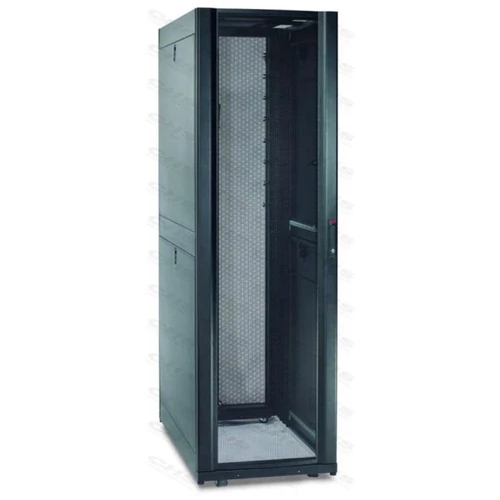 APC AR3100 NetShelter SX zárható rack szekrény 42U magas, (max.1360 kg, 600mm széles x 1070mm mély) fekete APC