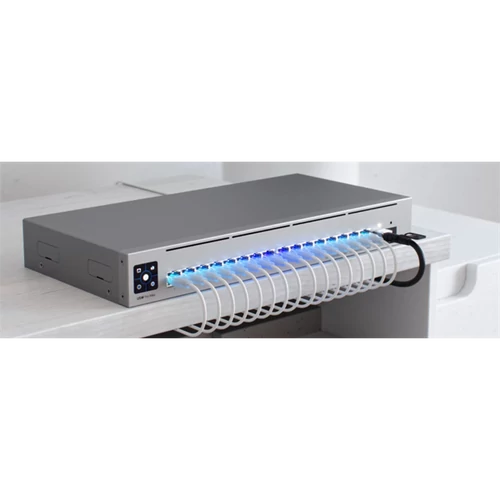 UBiQUiTi Switch 12x1000Mbps + 4x2500Mbps + 2x10Gbps SFP + , Menedzselhető, Asztali, Falra rögzíthető - USW-PRO-MAX-16 Ubiquiti