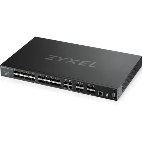 ZYXEL Switch 24x1000Mbps + 4xGigabit kombó + 4xGigabit SFP + , Fémházas Menedzselhető Rackes, XGS4600-32-ZZ0102F Zyxel
